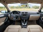 Volkswagen Jetta Hybrid 2012 года (US)